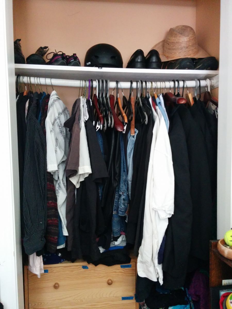 خزانة ملابس، خزانة ملابس صغيرة، غرفة نوم